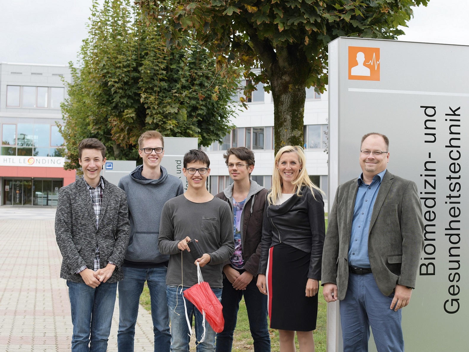 Team CanTaurus in front of the vocational school in Leonding, Austria